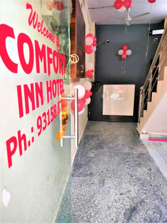 Comfort Inn Hotel.Near MayurVihar Metro1