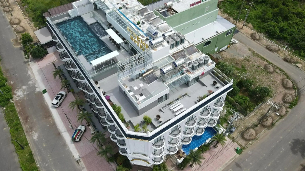 SUNRISE Hotel HA TIEN
