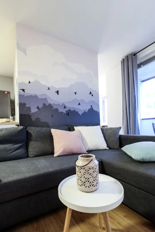Powisle Riverside Apartment