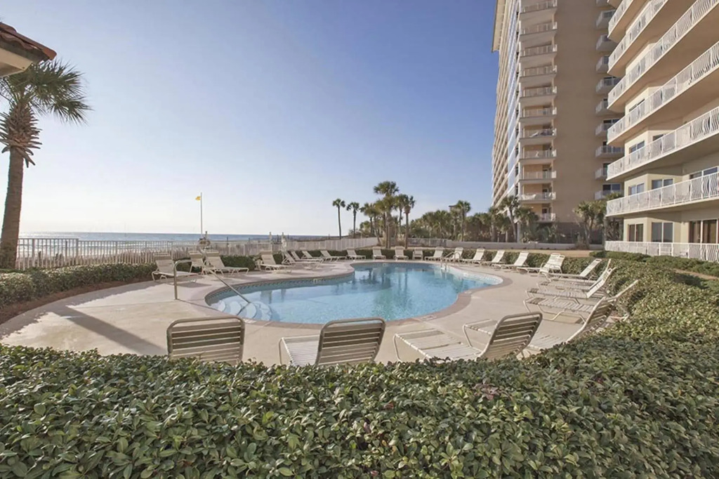 Summerhouse Beach Resort by Panhandle Getaways