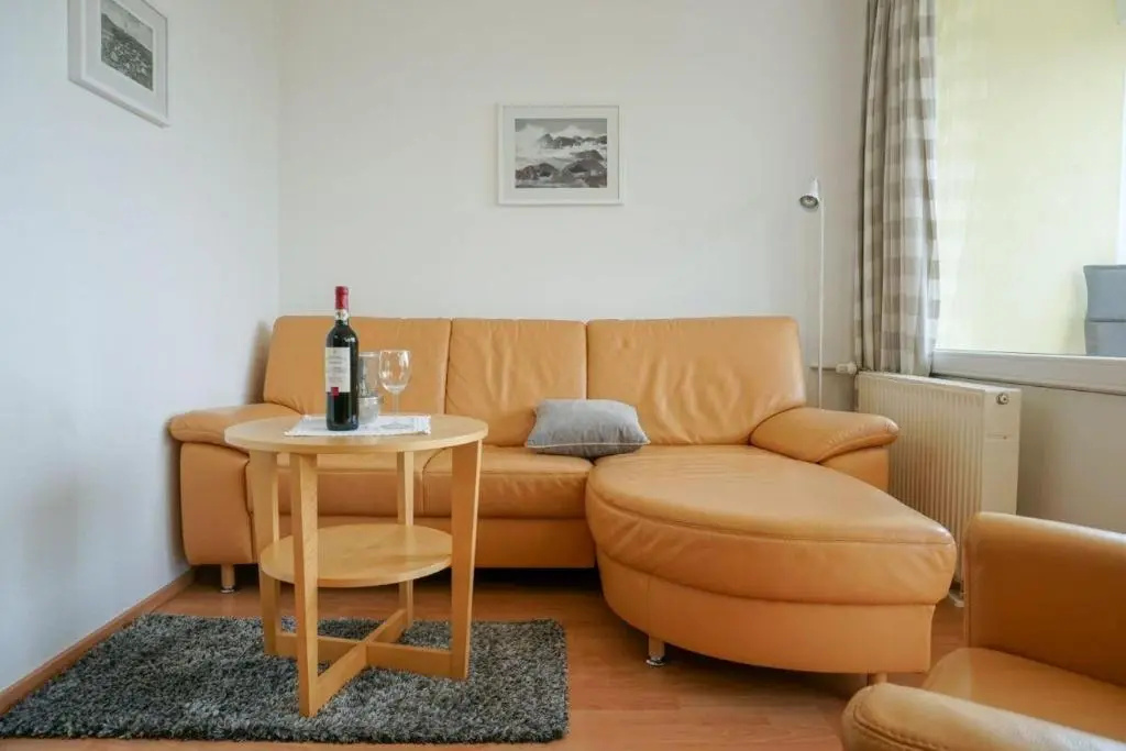 Strandhotel-Heiligenhafen-Wohnung-211-luette-Jolle-Typ-III