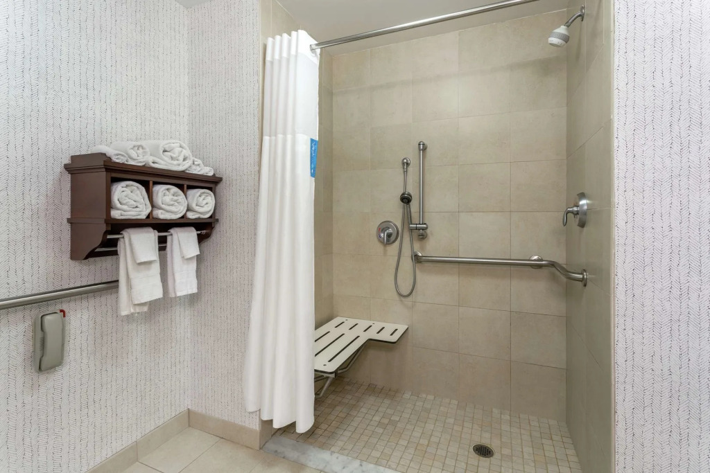 Hampton Inn & Suites Saratoga Springs Downtown