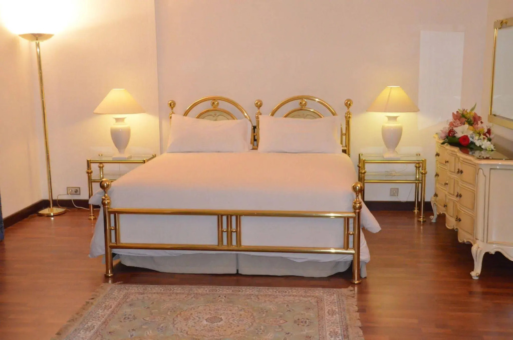 Saladin Hotel