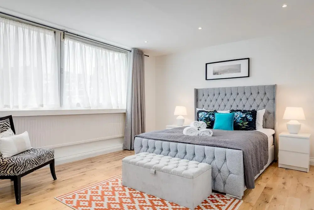 4-bedroom Villa on Marble Arch
