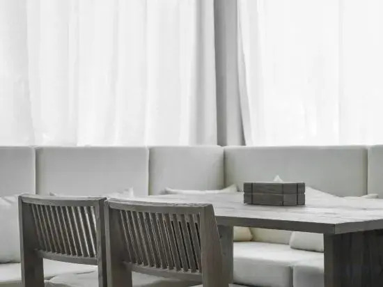 Spring Breeze · Baiyang Waiting for the Wind Luxury Country House