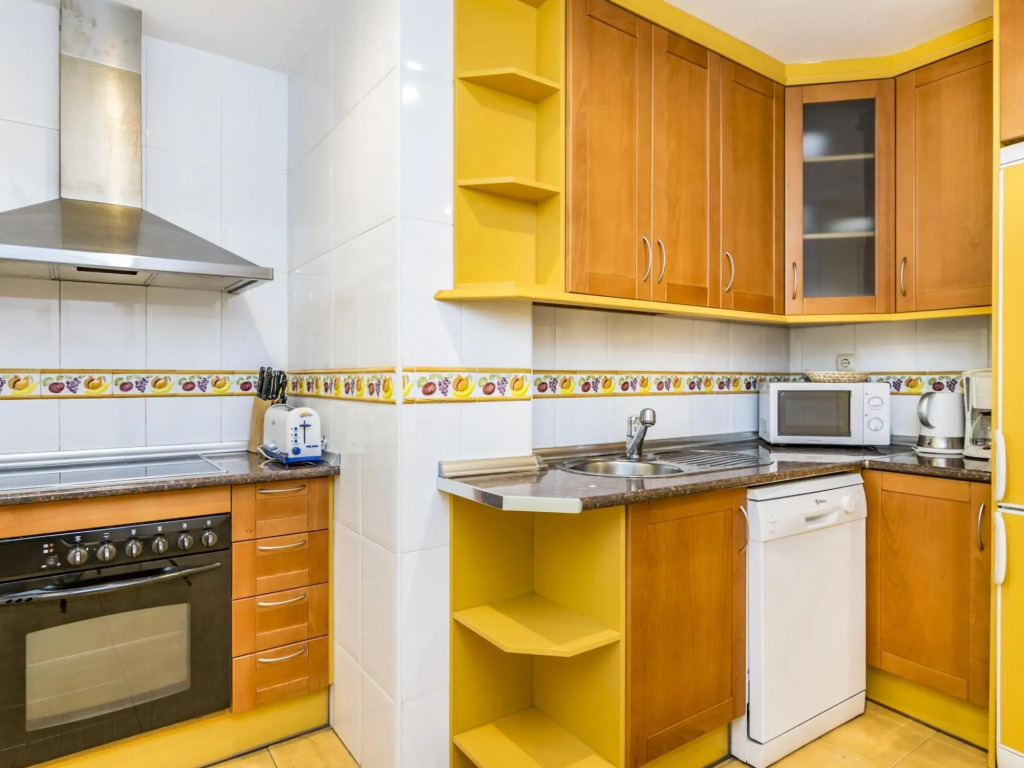 Banana Beach Marbella 4 pax 326