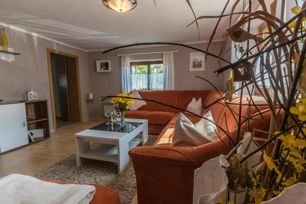 Ferienhaus Rosalie Ruhiges Ferienhaus mit Garten direkt am Malerweg