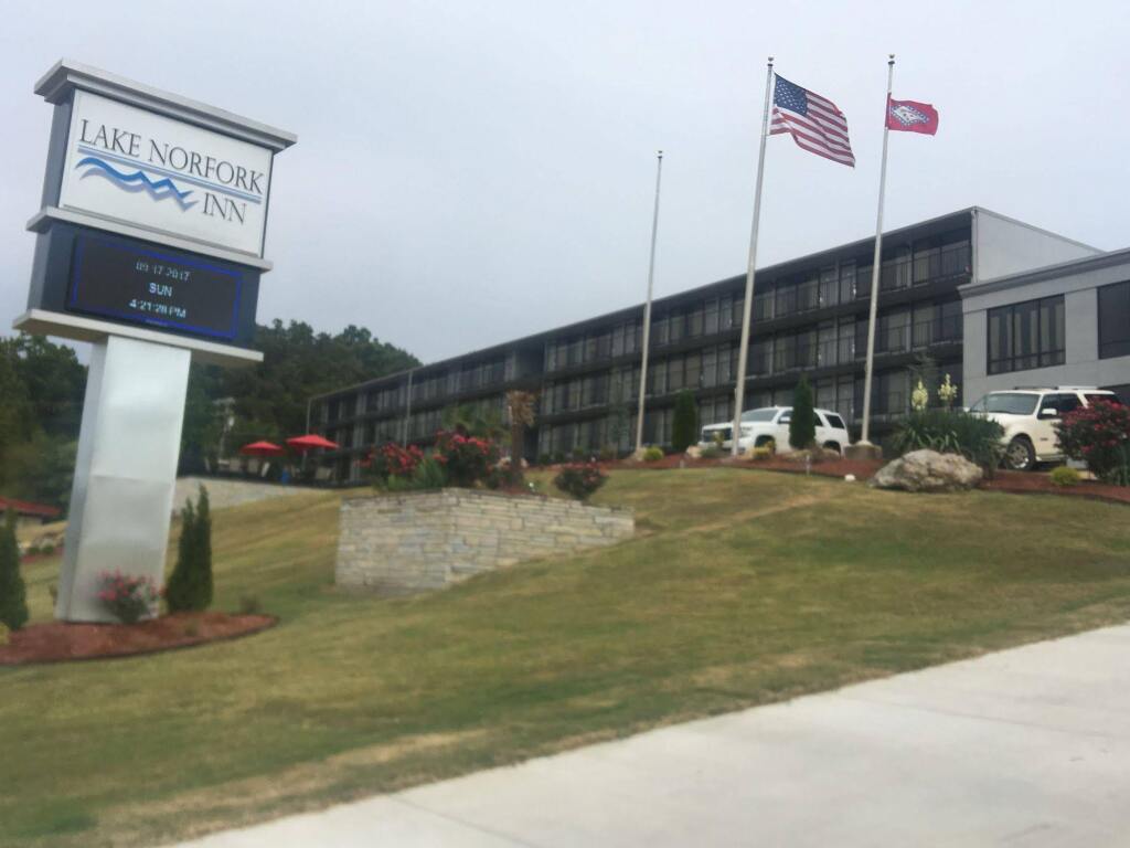 Lake Norfork Resort