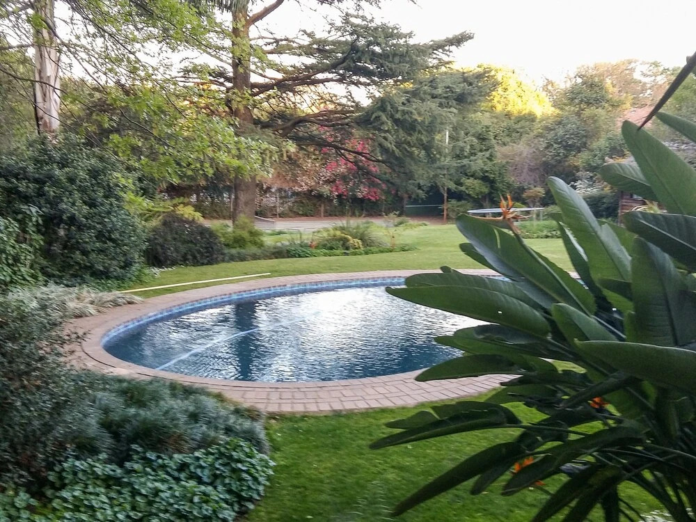 Pin Oaks bnb