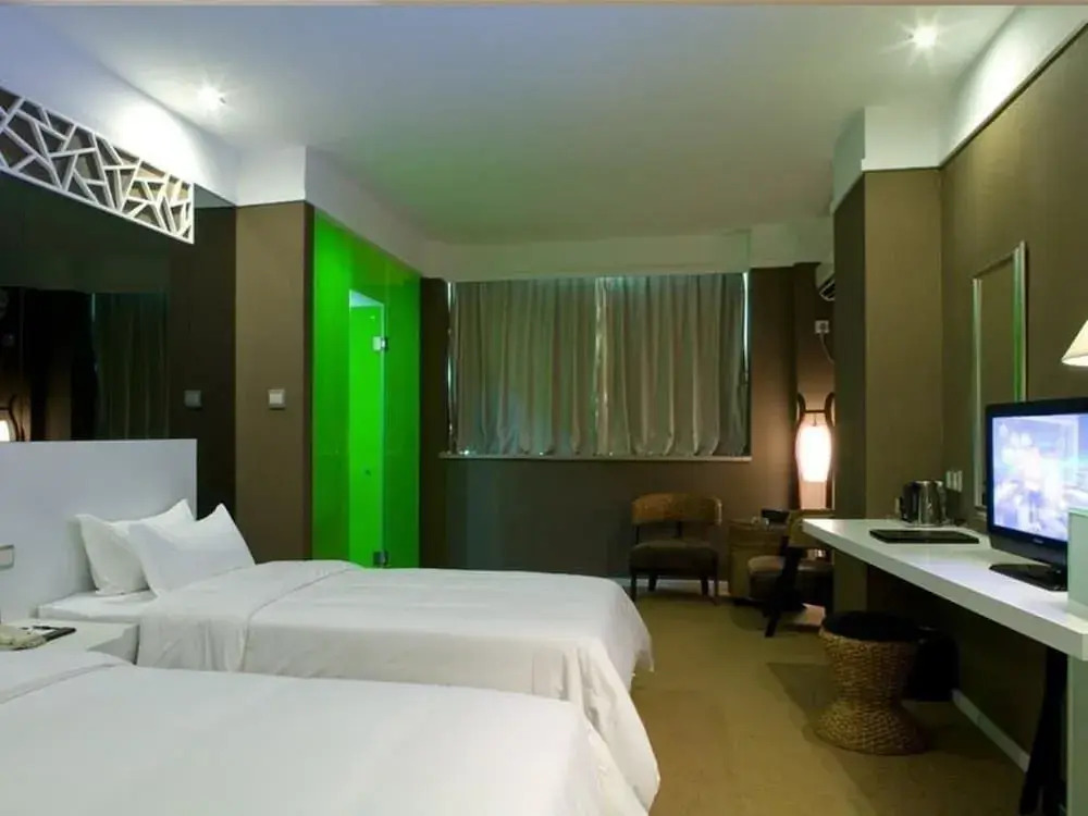 Circle Art Hotel