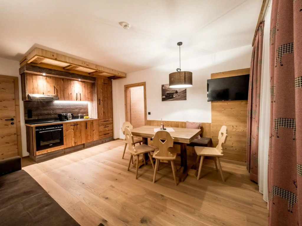 Mountain-view Apartment in Finkenberg With Sauna