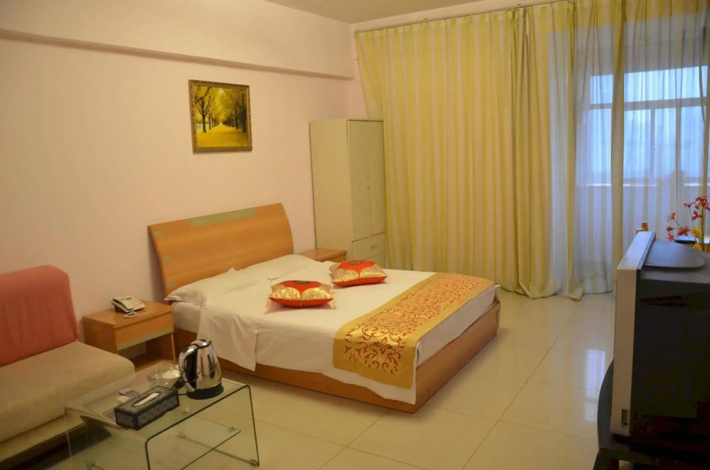 Mingjia Hotel