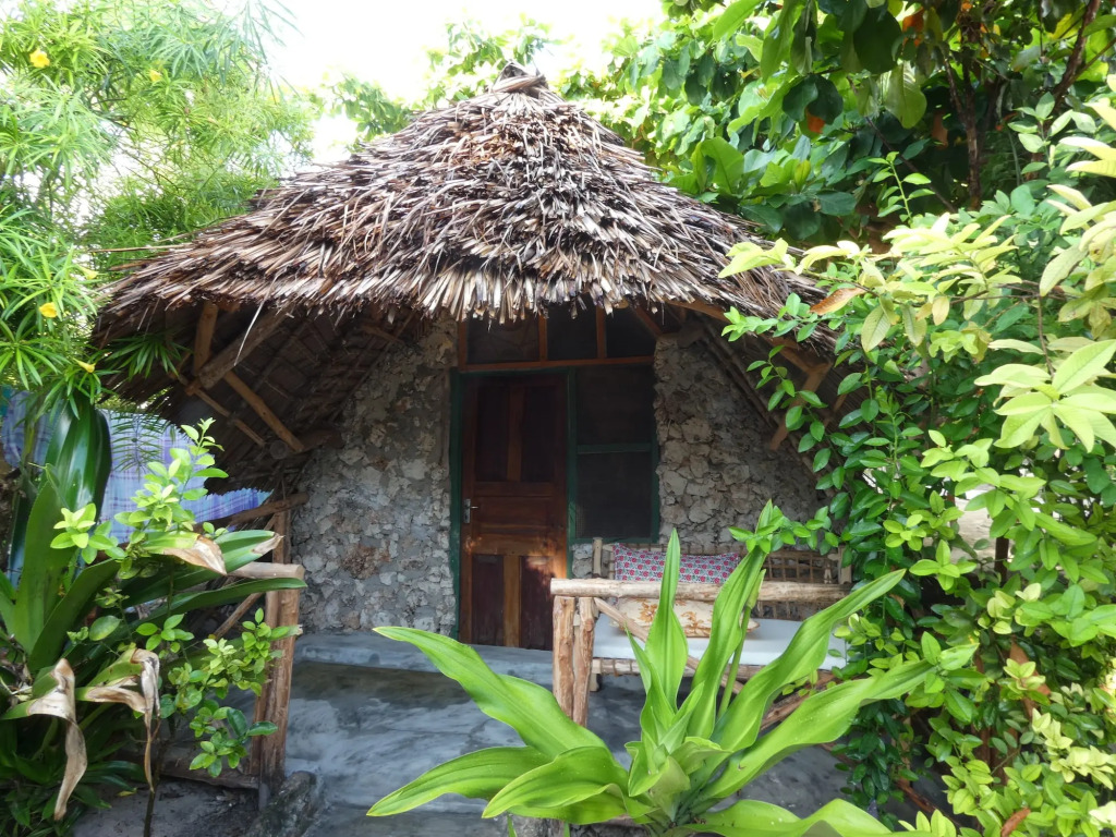 Bahari Beach Bungalows