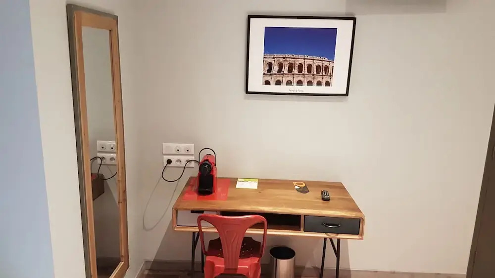 Logis Hotel Yseria - Historical Center