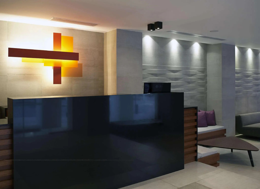 Amazon Hotel
