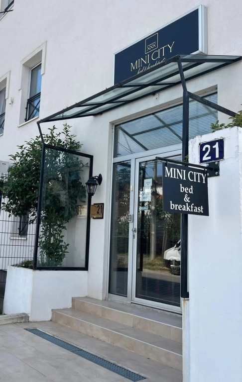 MiniCity Inn