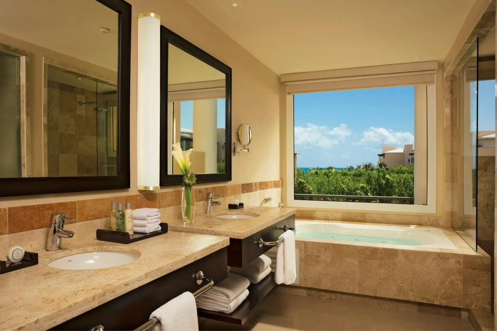 Dreams Jade Resort & Spa - All Inclusive