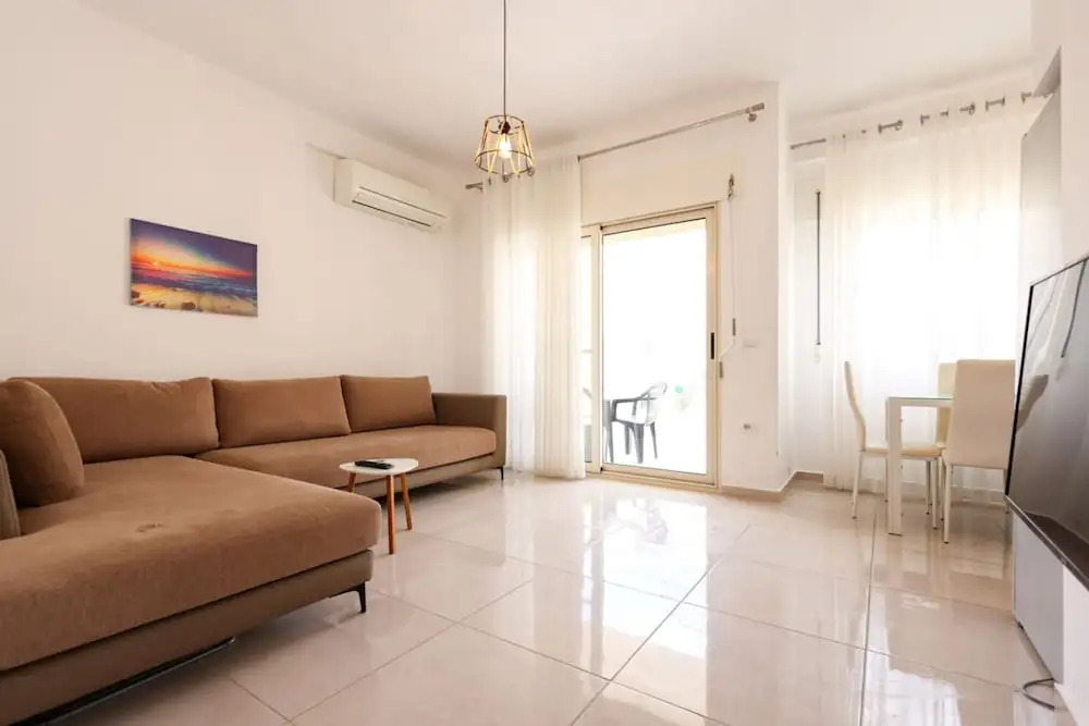 Perla Apartment 001 in Plazhi San Pietro