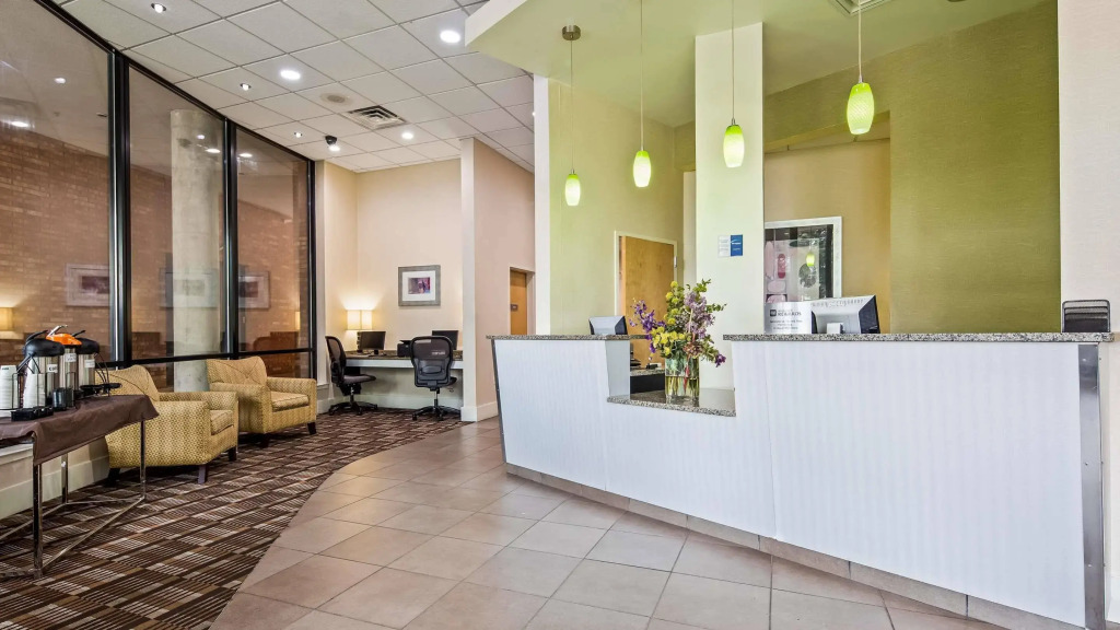 Best Western Plus Philadelphia Airport South - at Widener University
