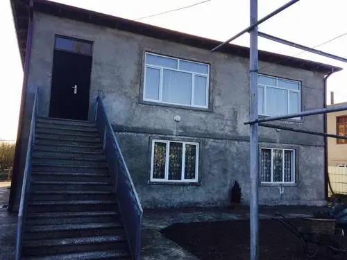 Melano House