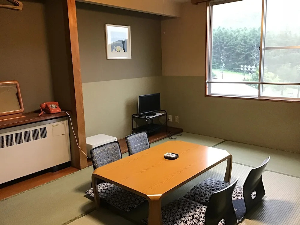 Kitashiga Holiday Inn