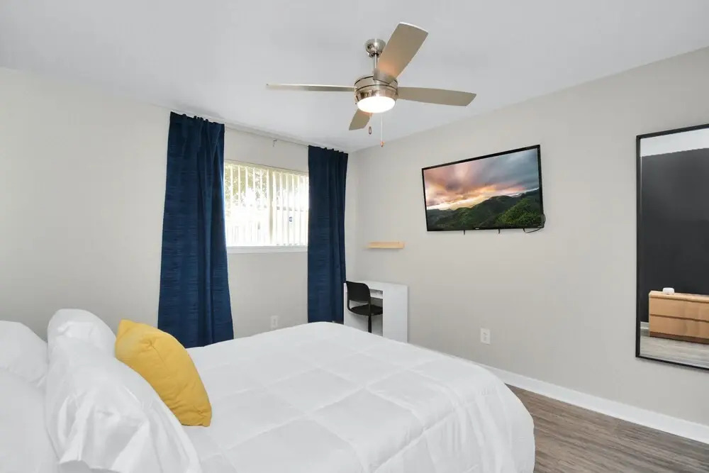 Tx Home Group - Uptown Galleria