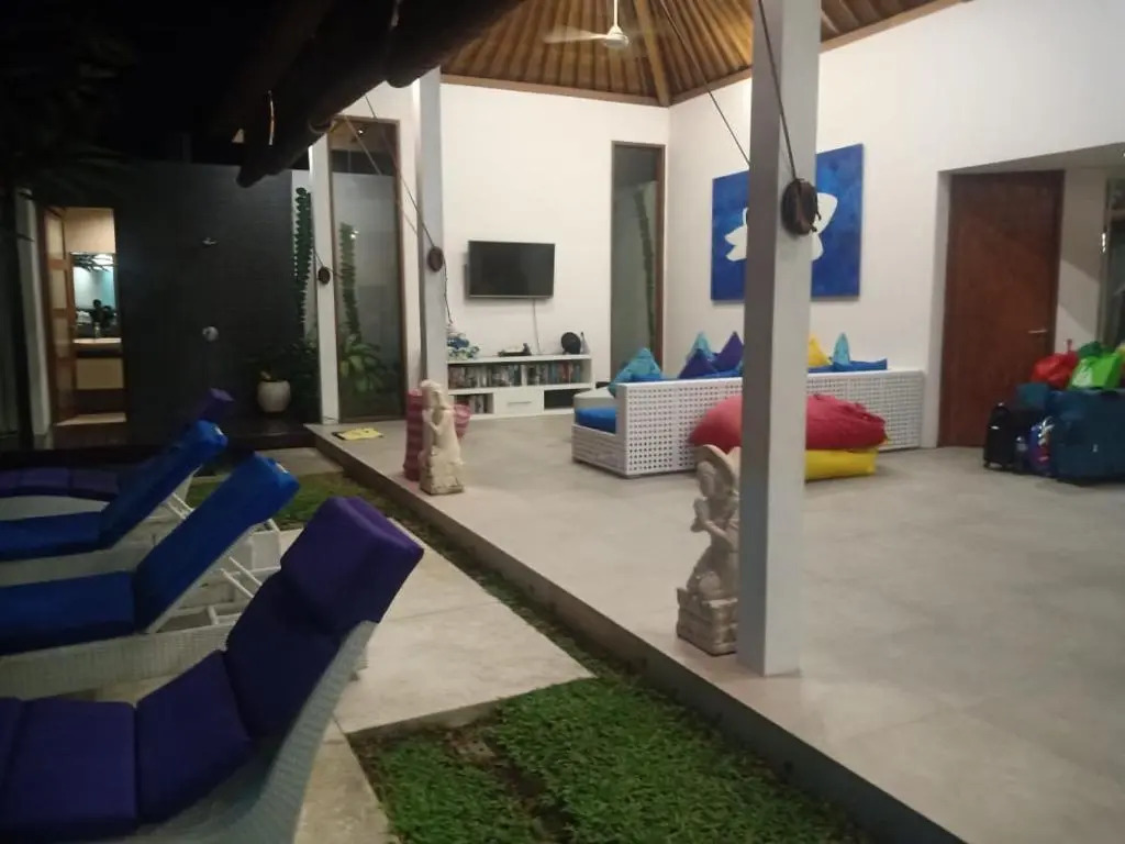Alamanda Villa