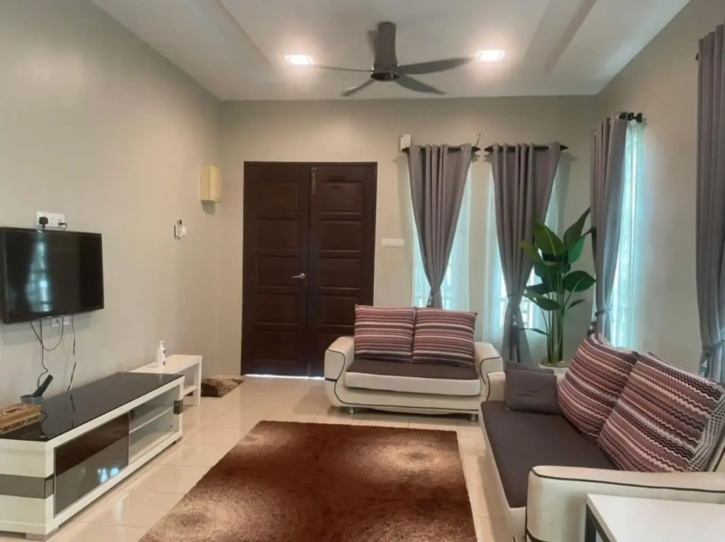 Vistana Indah Homestay