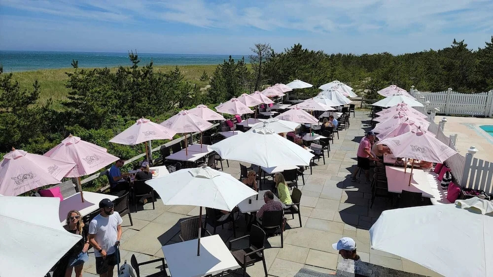 Summer House Hotel