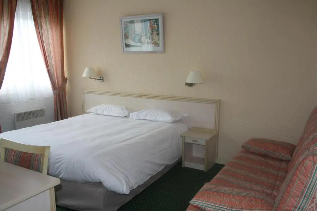 Le Charollais Motel Contact-Hôtel
