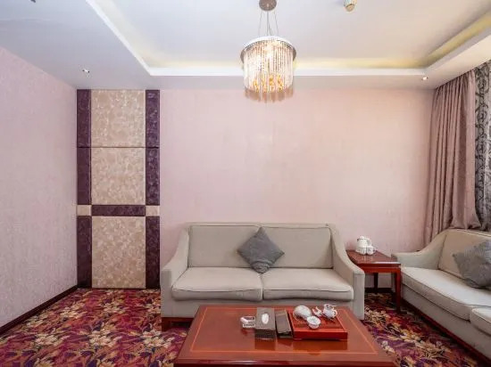 Golden Key Hotel (Jinjiang International Airport Wudianshi Branch)
