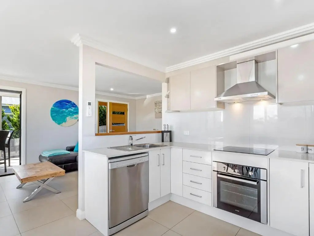 Tomaree Road 16