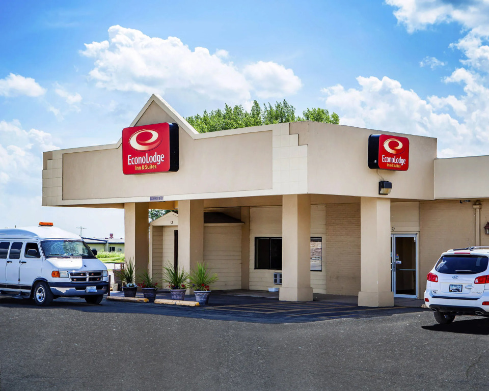 Baymont Inn & Suites by Wyndham Newton IA