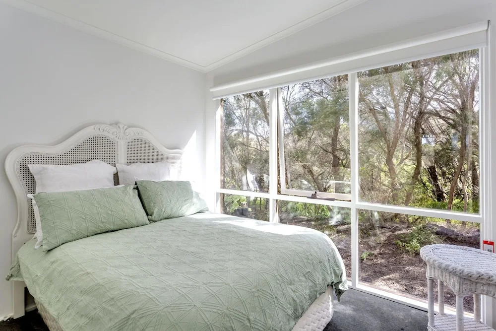 The Heyfield Hideaway: Tennis & Spa