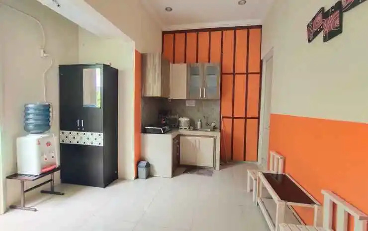 Villa Ratimaya B4 by N2K