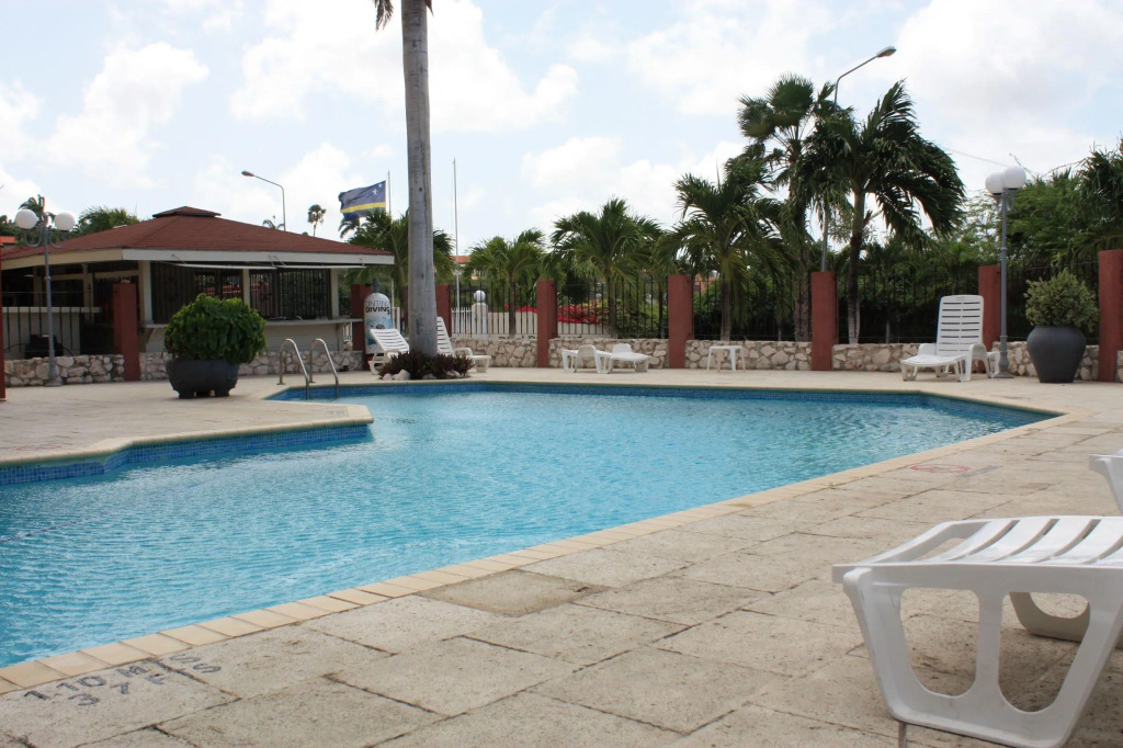 Hector Suites