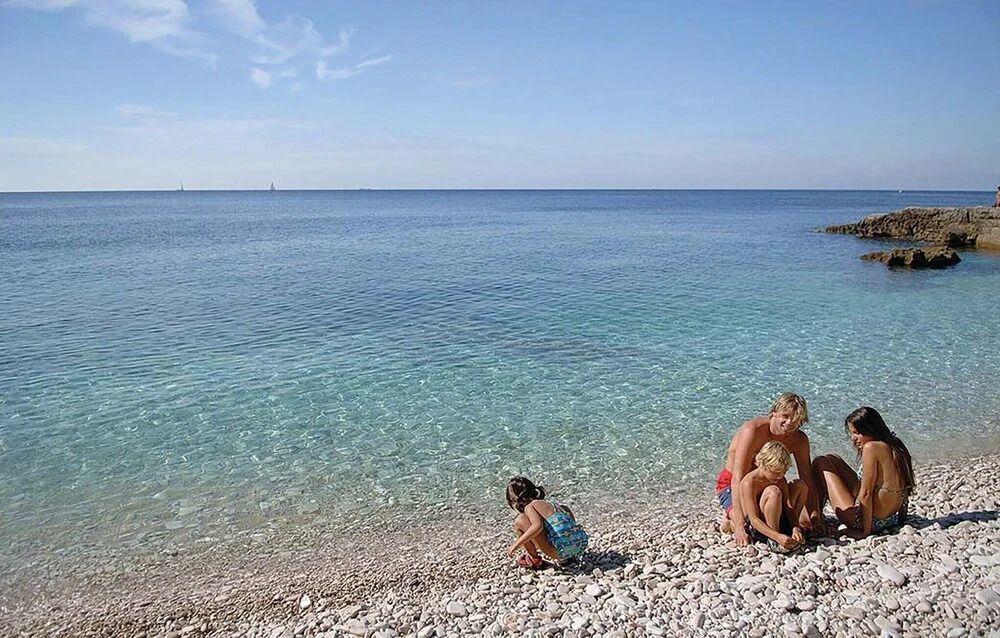 Awesome Home in Pula With Wifi and 4 Bedrooms