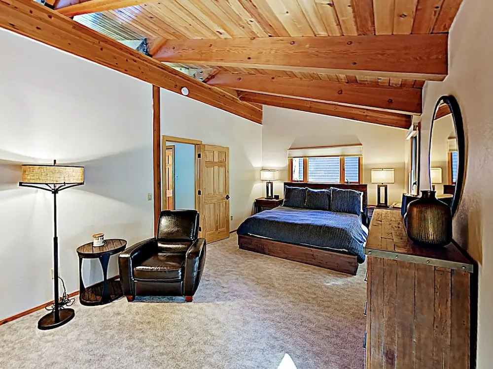 Remodeled Home W/ Shuttle To Northstar Village Home