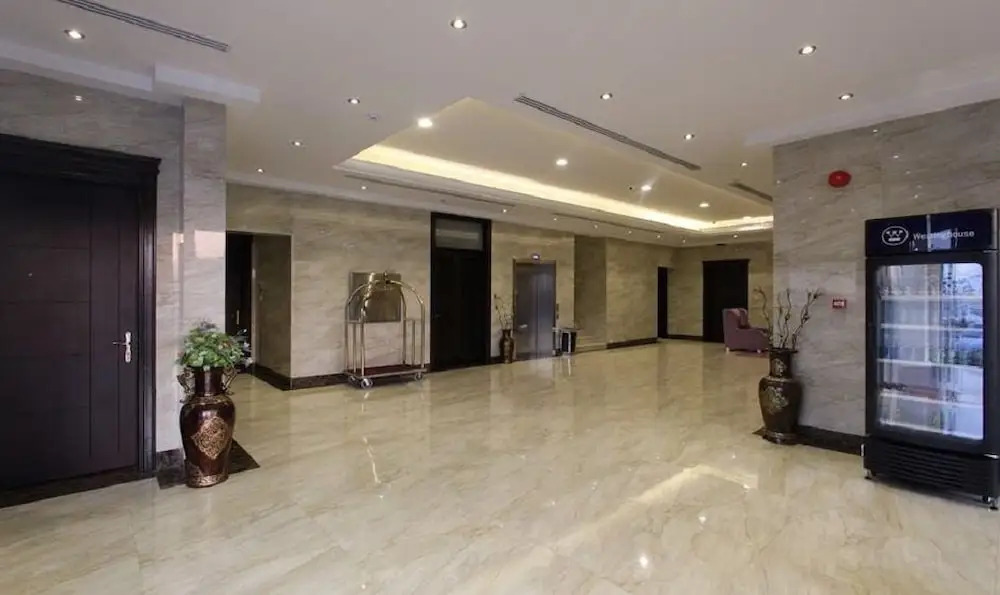 Tiran Island Suites