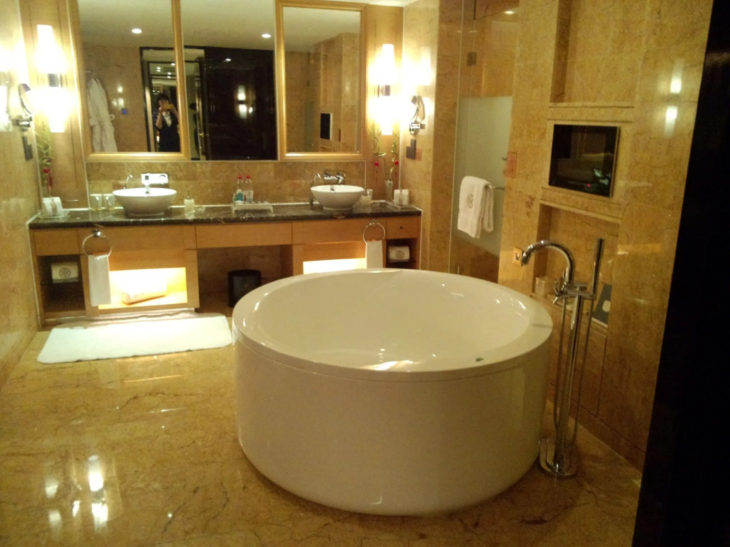 Hunan Huatian Hotel