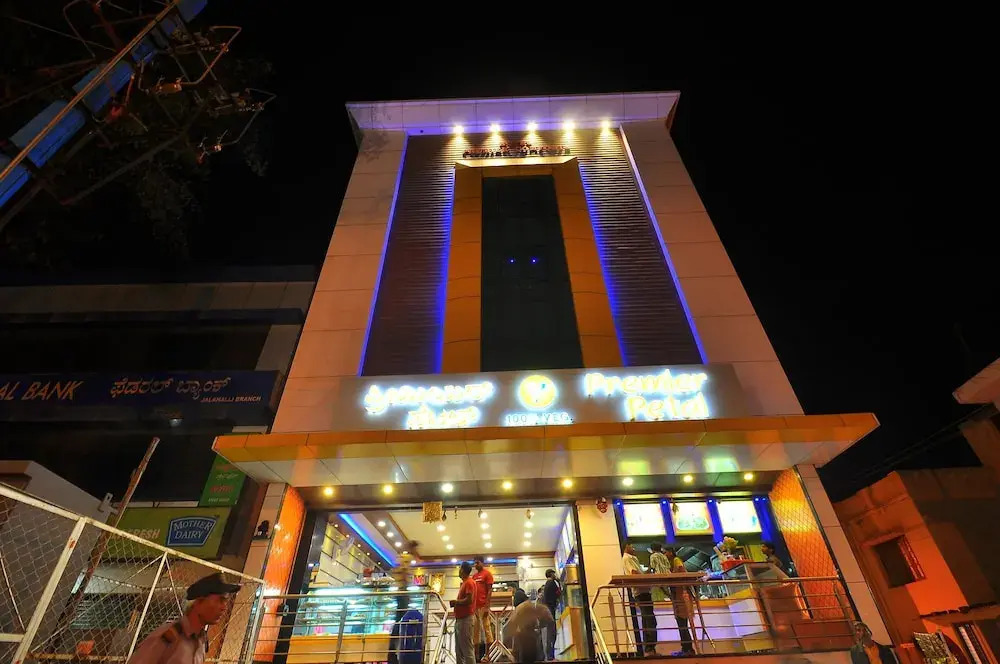 Hotel Premier Comforts