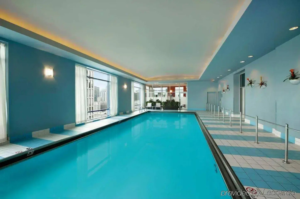 Hilton Chicago Magnificent Mile Suites