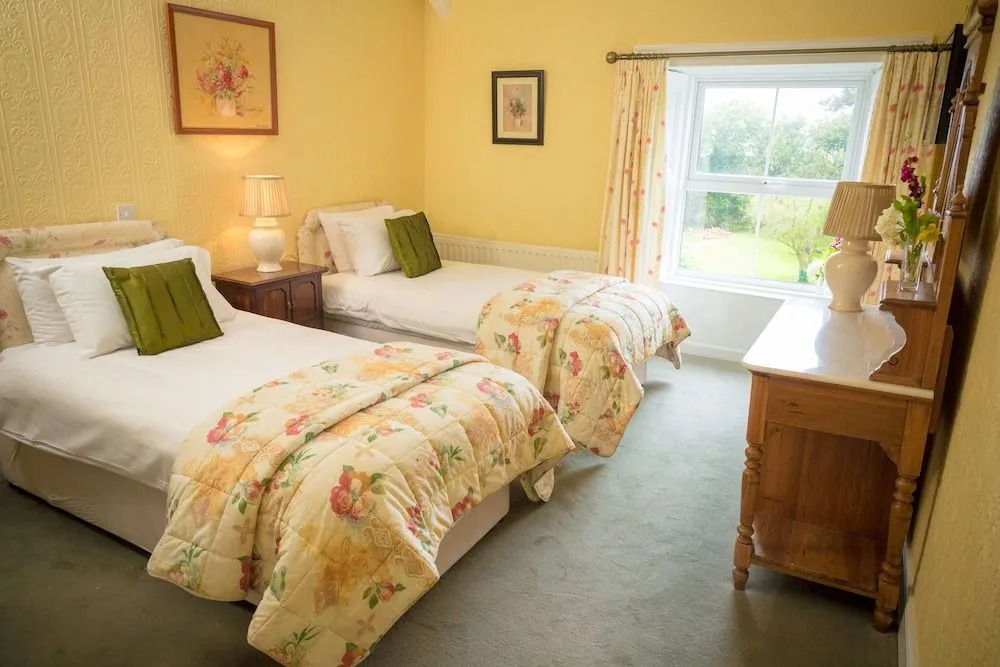 The Glenbeigh Hotel