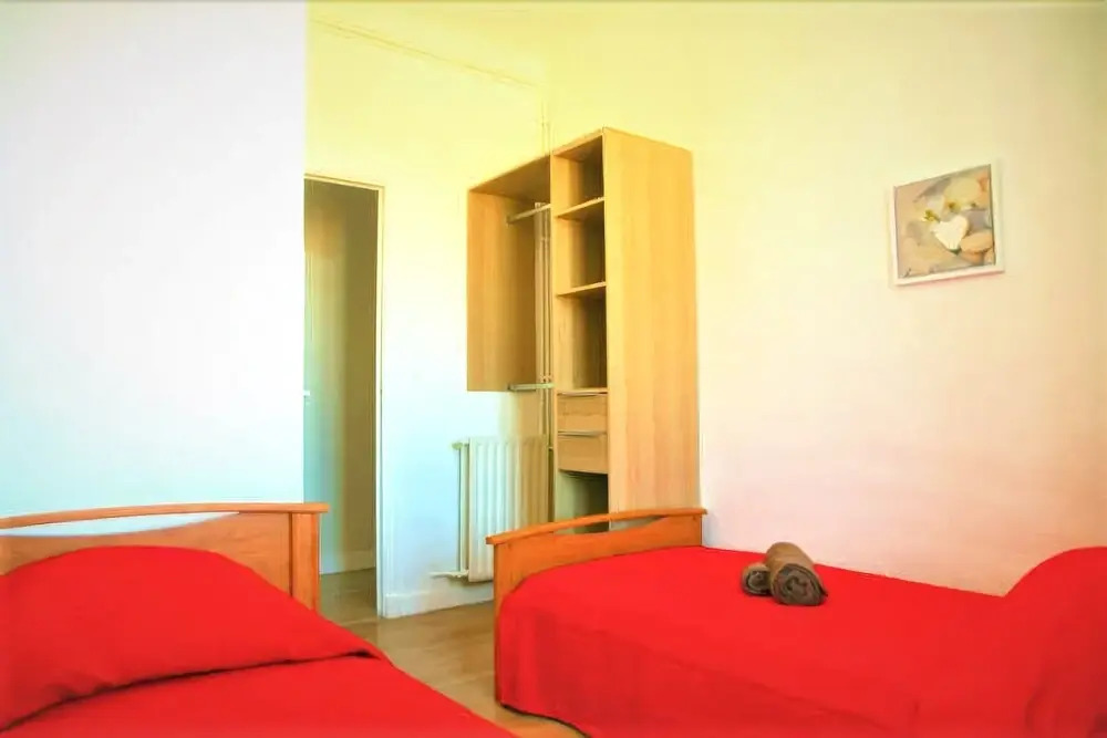 Two Bedroom Gambetta