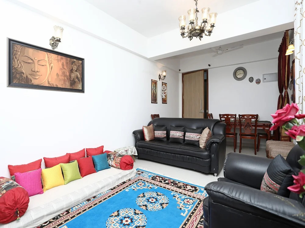 OYO 13172 Home Exotic 1BHK Pacific Golf Estate