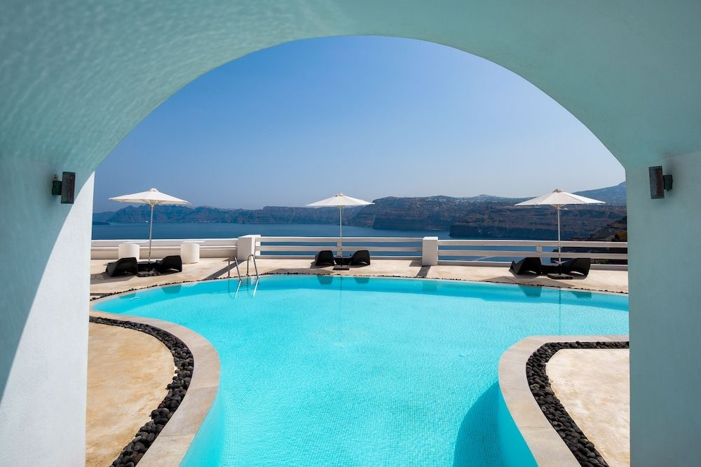 Epic View Suites
