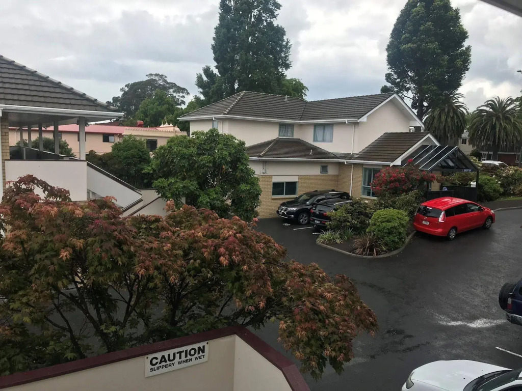 Fenton Court Motel