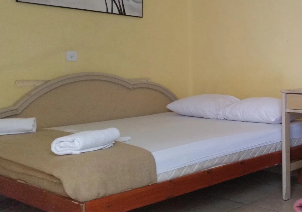 Hotel 28