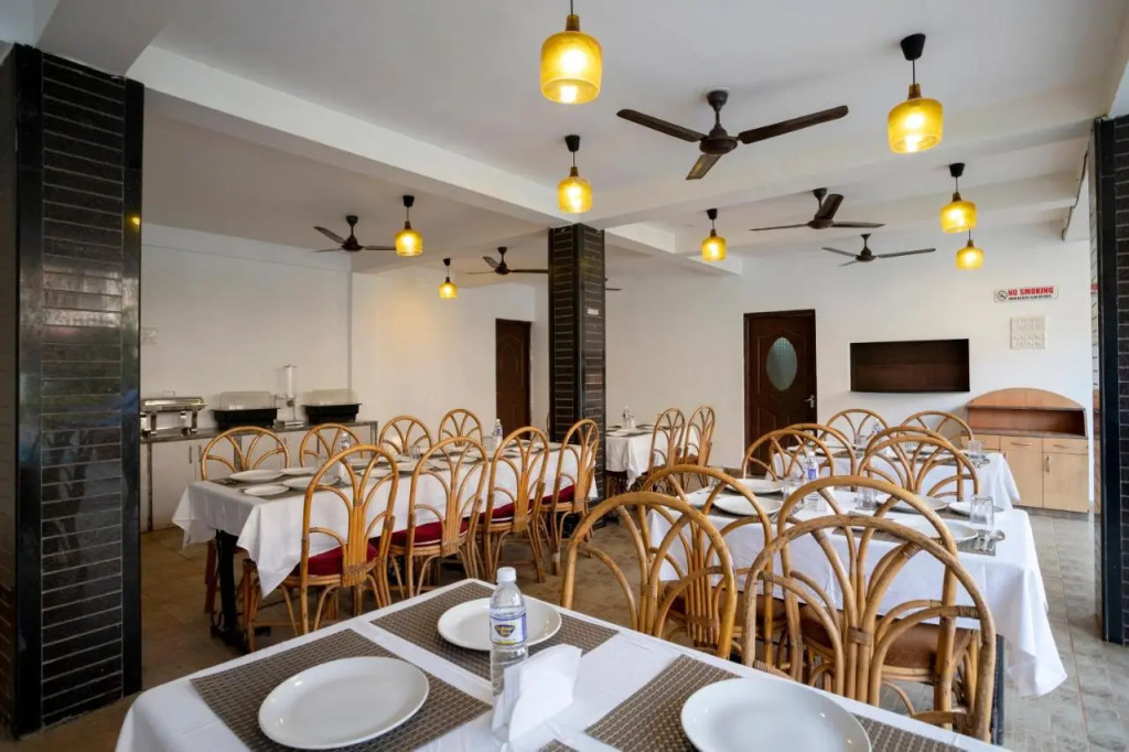 La Vaiencia Beach Resort, Morjim