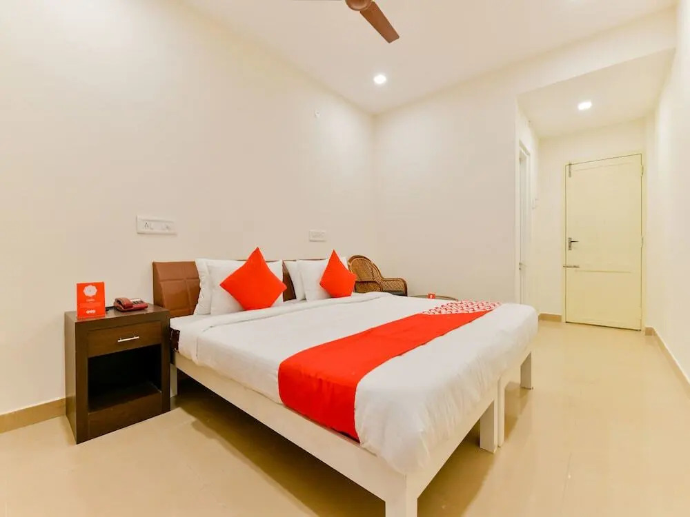 Keyen Arcade By OYO Rooms
